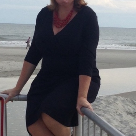 Eddie Bauer 2XL Black Faux Wrap Dress 3/4 Sleeves GUC Stylish and Flattering Fit - Picture 5 of 5